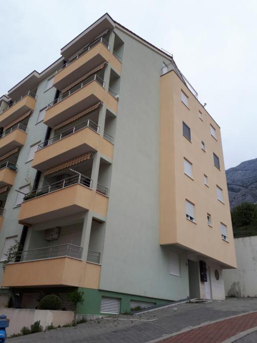 Apartment Vira Makarska Eksteriør bilde